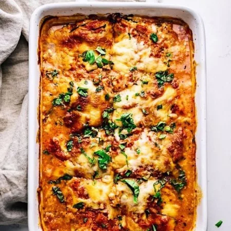 Lasagna with zucchini, spinach and salmon — recipe