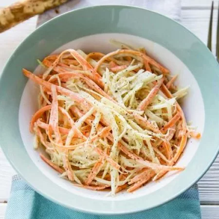 Cabbage and carrot salad — recipe